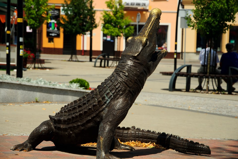 Crocodile monument
